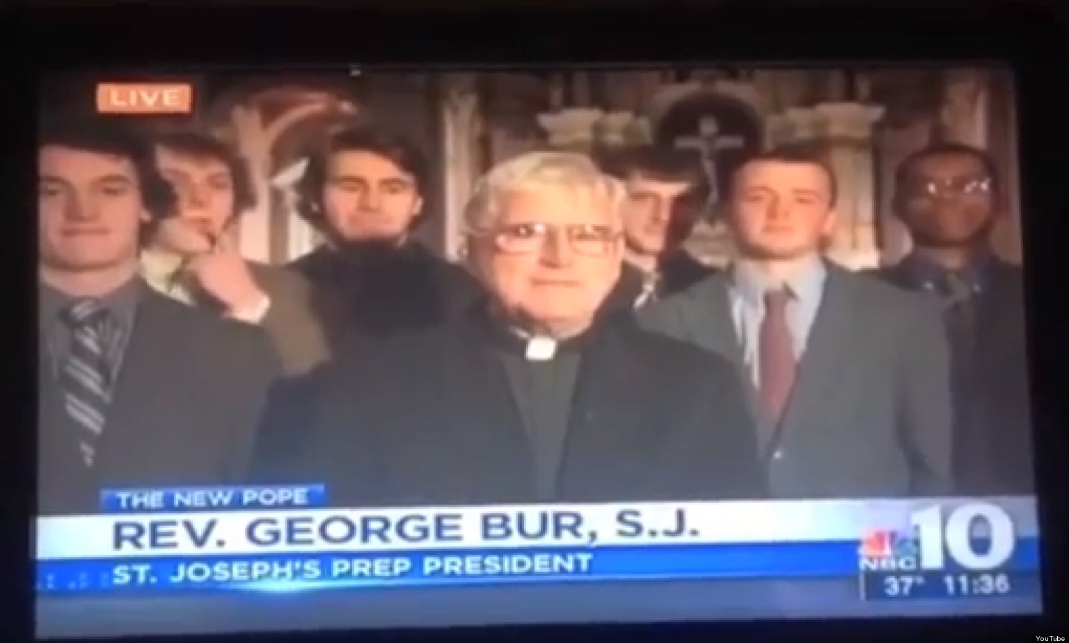 Wet Willy Prank During News Broadcast On Philadelphia NBC 10 (VIDEO