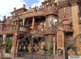 PHOTO: Whoa, This Is One Over-The-Top House