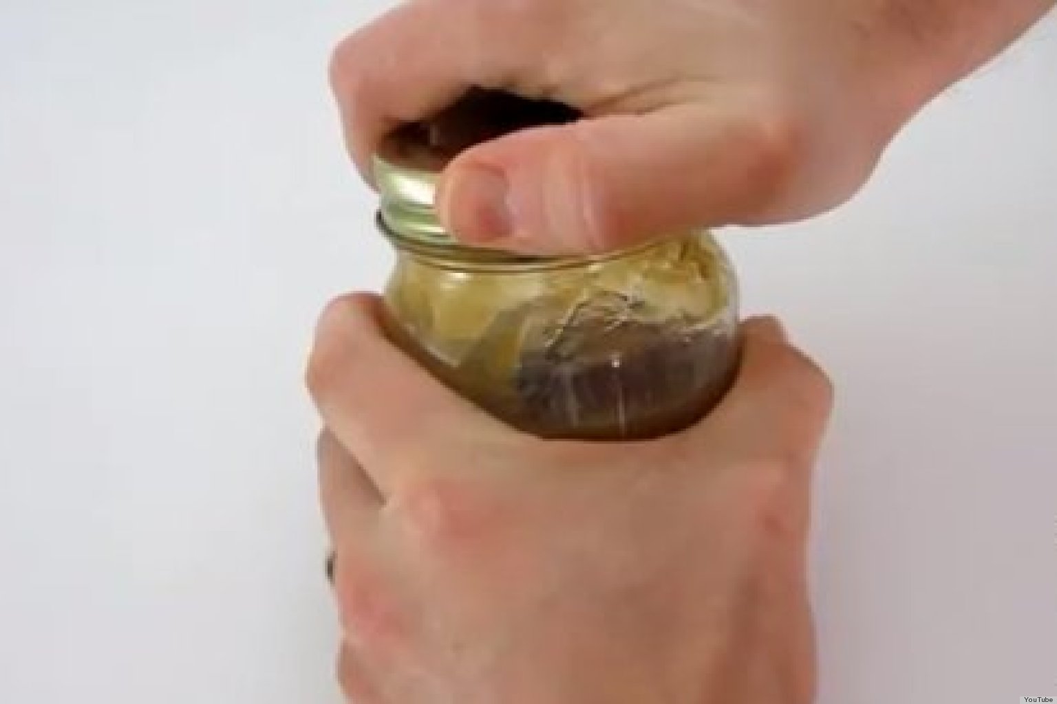 Open A Jar Lid Of Any Size Easily With Duct Tape (VIDEO) HuffPost