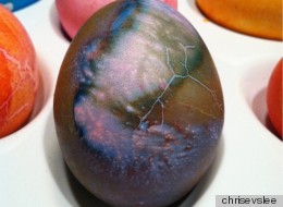 LOOK: How An Egg Dyeing Accident Created This Cool Effect