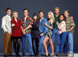 Beverly Hills 90210: 8 leçons de style tirées de ce classique de la télé (PHOTOS)