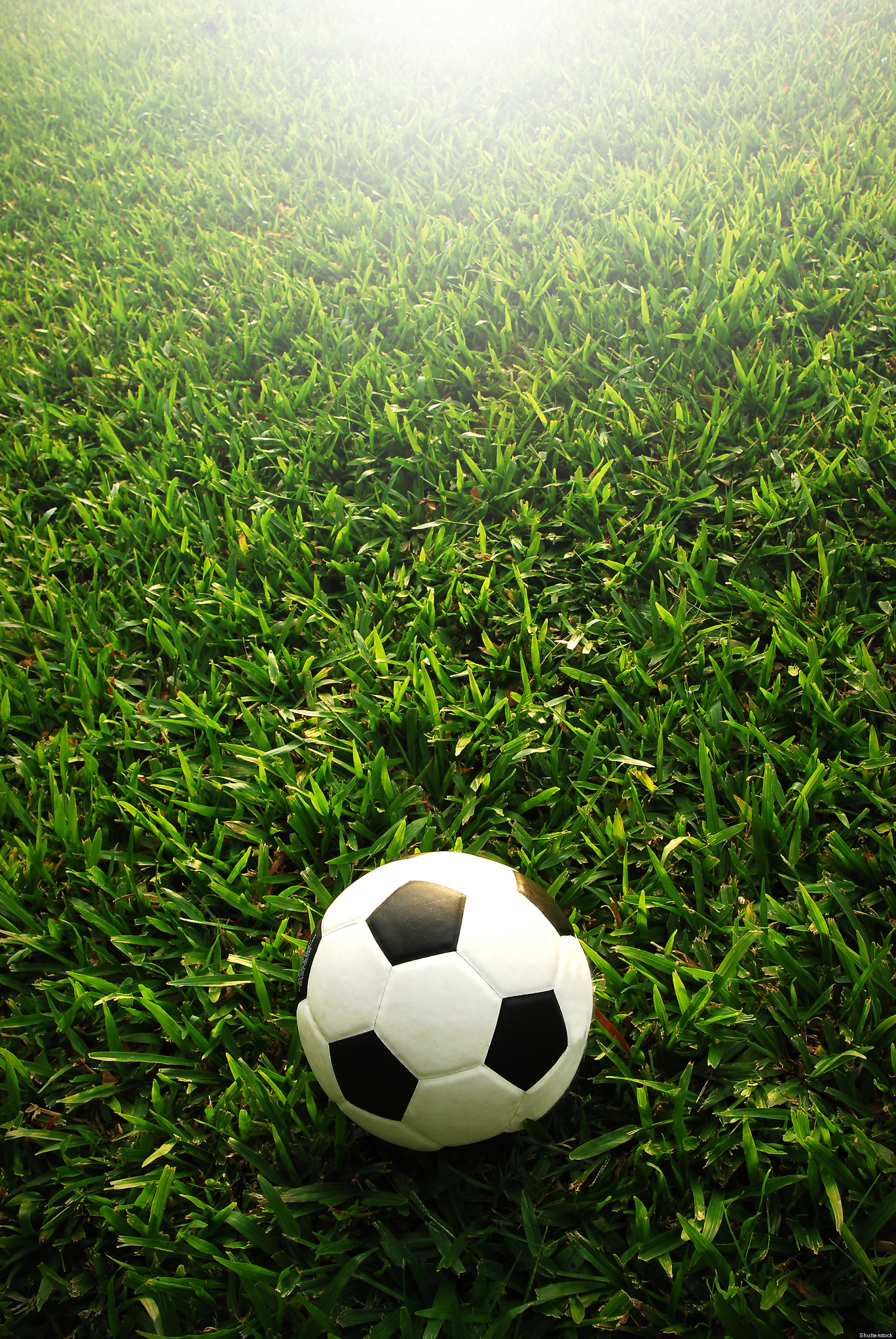 French Soccer Clubs Will Be Subject To 75 Percent 'Super Tax': Officials | HuffPost