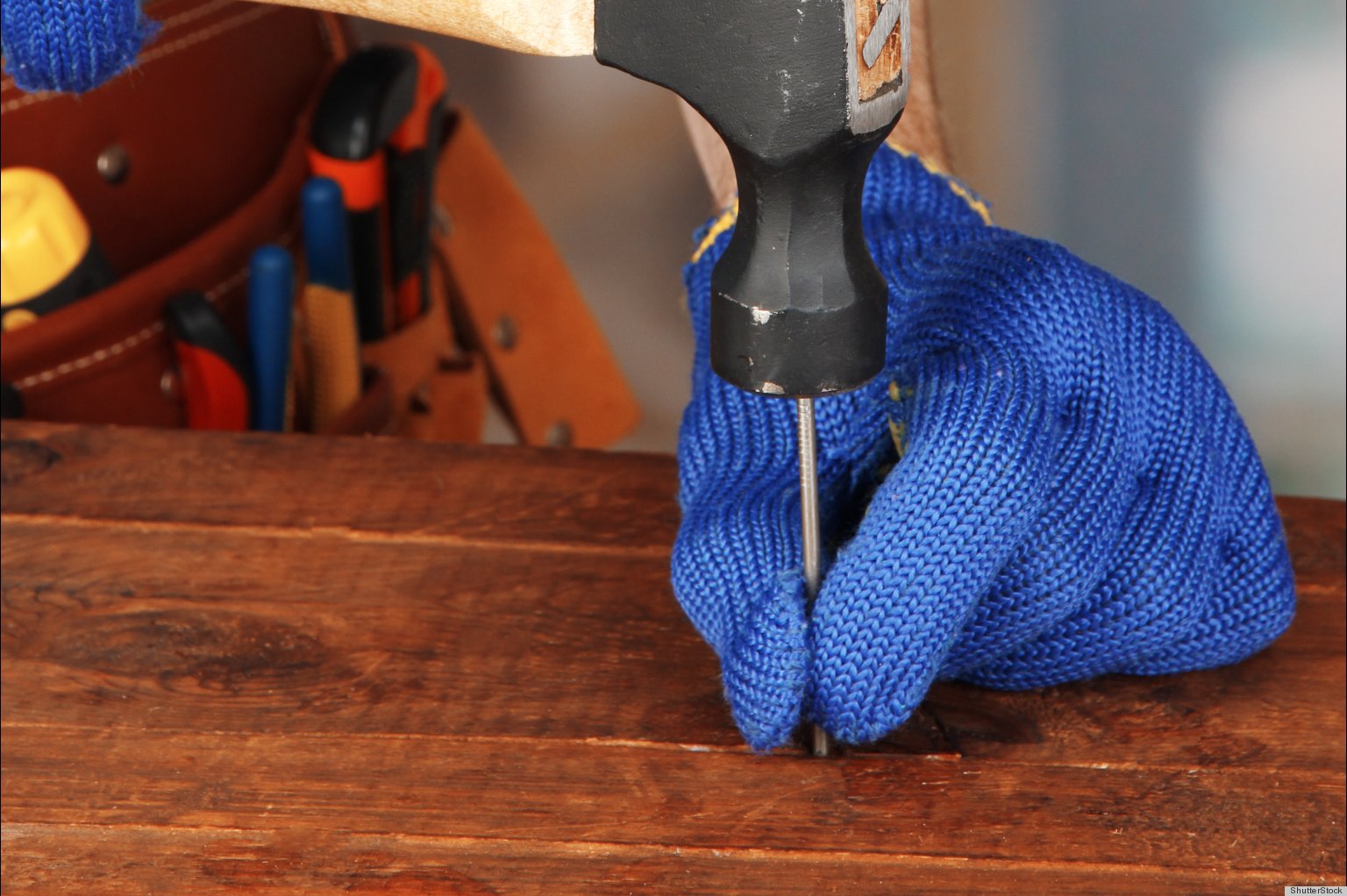 DIY Idea Shows You How To Keep Nails And Screws Within Reach (PHOTO