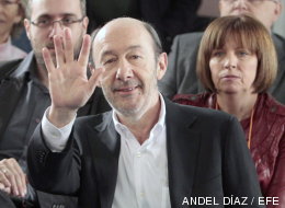 Rubalcaba, a favor de que el rey tenga un estatus similar a los políticos (AUDIO)