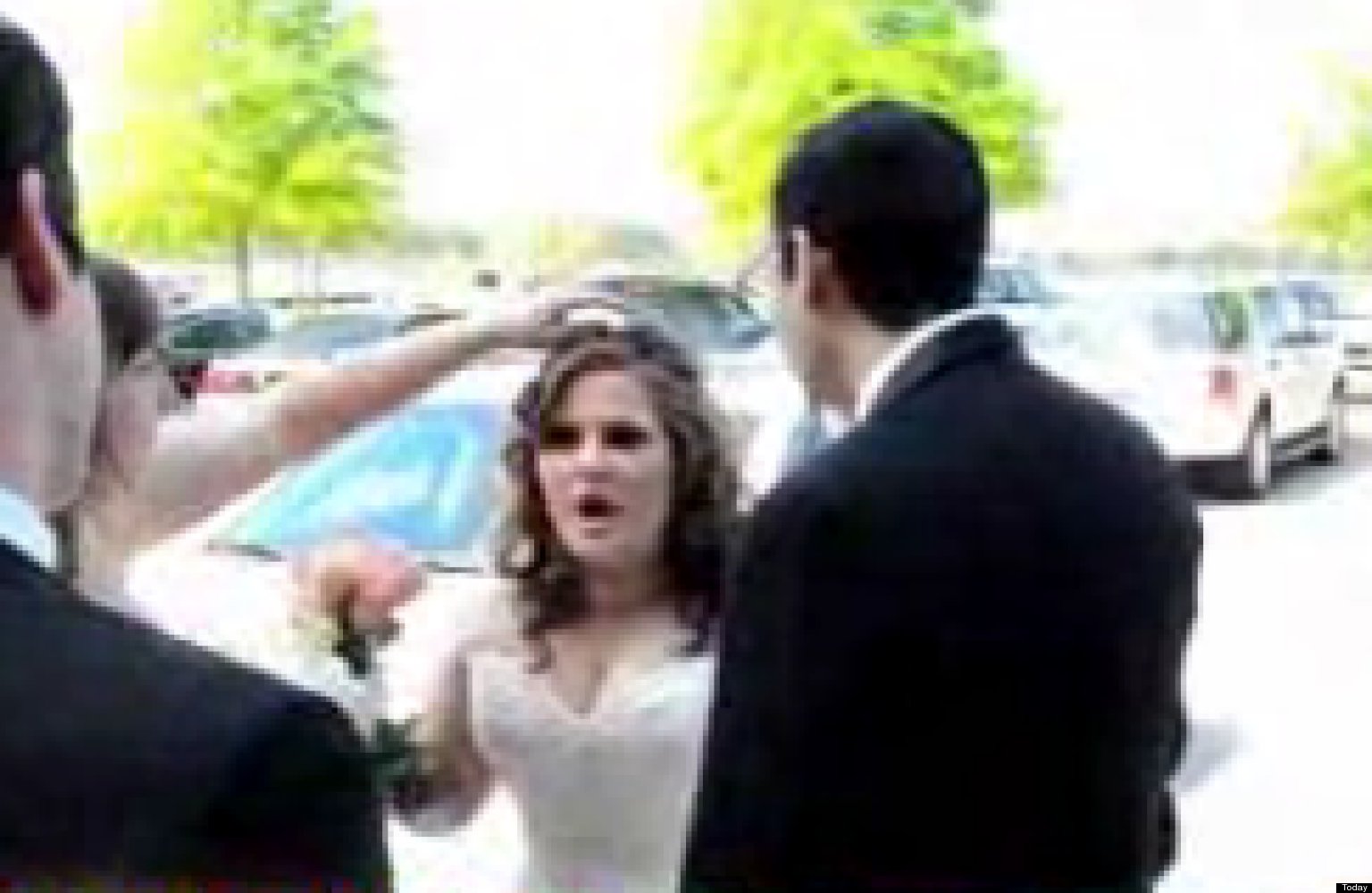 Surprise Wedding Groom Shocks Bride With Early Nuptials Video Huffpost