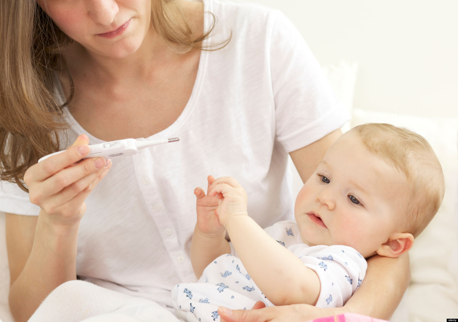 7-signs-of-ear-infections-in-babies-huffpost