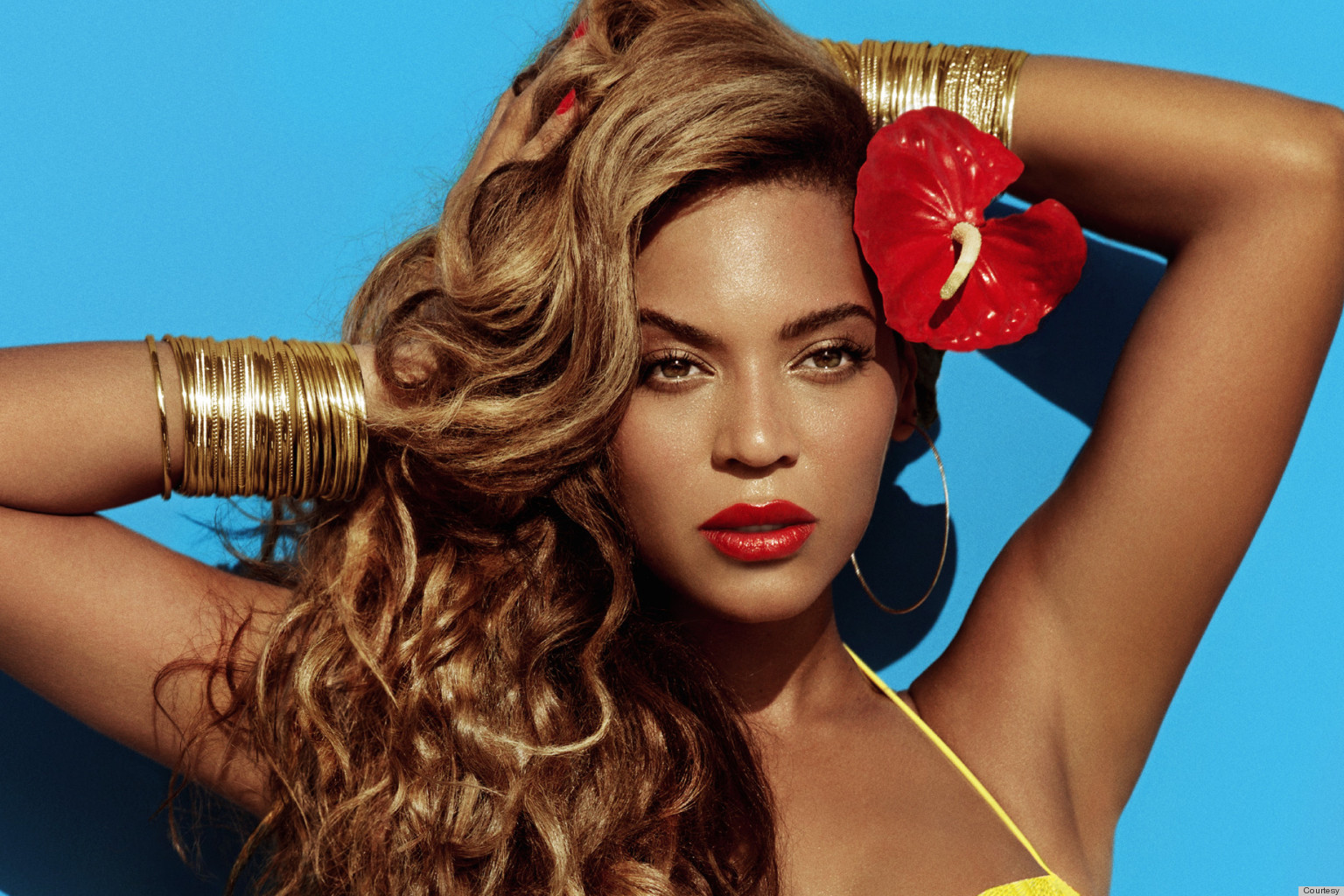 Beyonces Handm Bikini Ads Are Just As Fierce As We Thought Theyd Be Photos Huffpost 4213