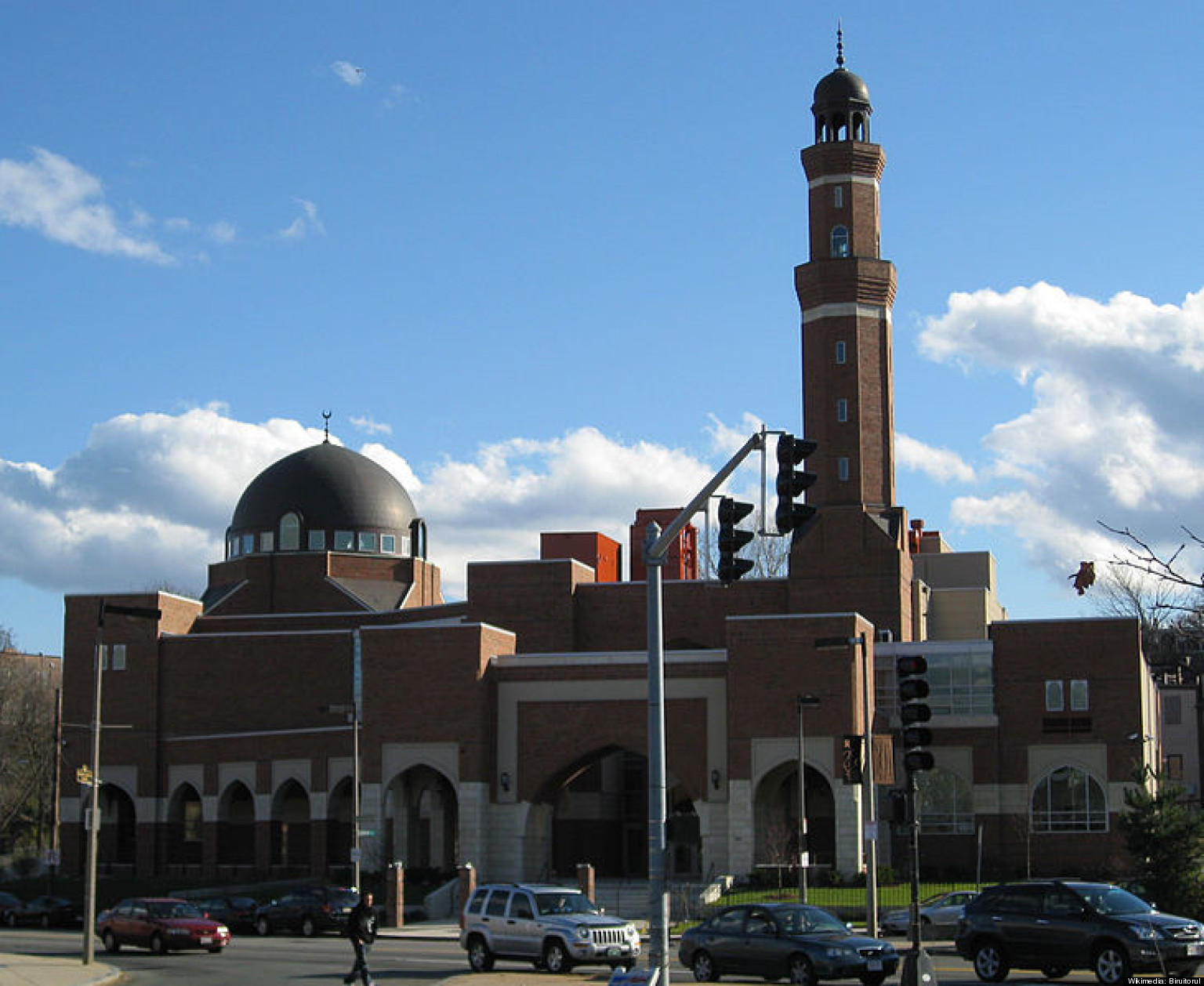 Boston's Largest Mosque 'We're Bostonians We Mourn With The City