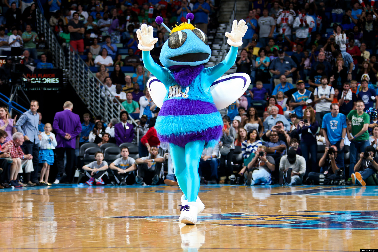 New Orleans Pelicans Make Name Change Official, Hugo The Hornet Looks Back | HuffPost