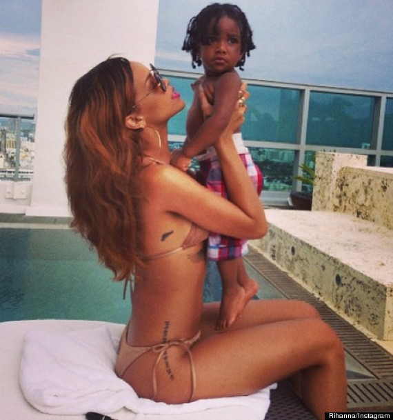 The star is currently in Florida as part of her Diamonds world tour