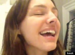 LISTEN: Kelly Brook Sings Beyonce (And Nails It)