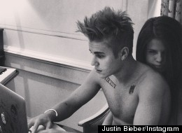 Is This More Proof Justin And Selena Are Back Together?