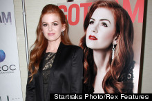 Isla Fisher's Blazer And Shift Dress Combo Is A Winner