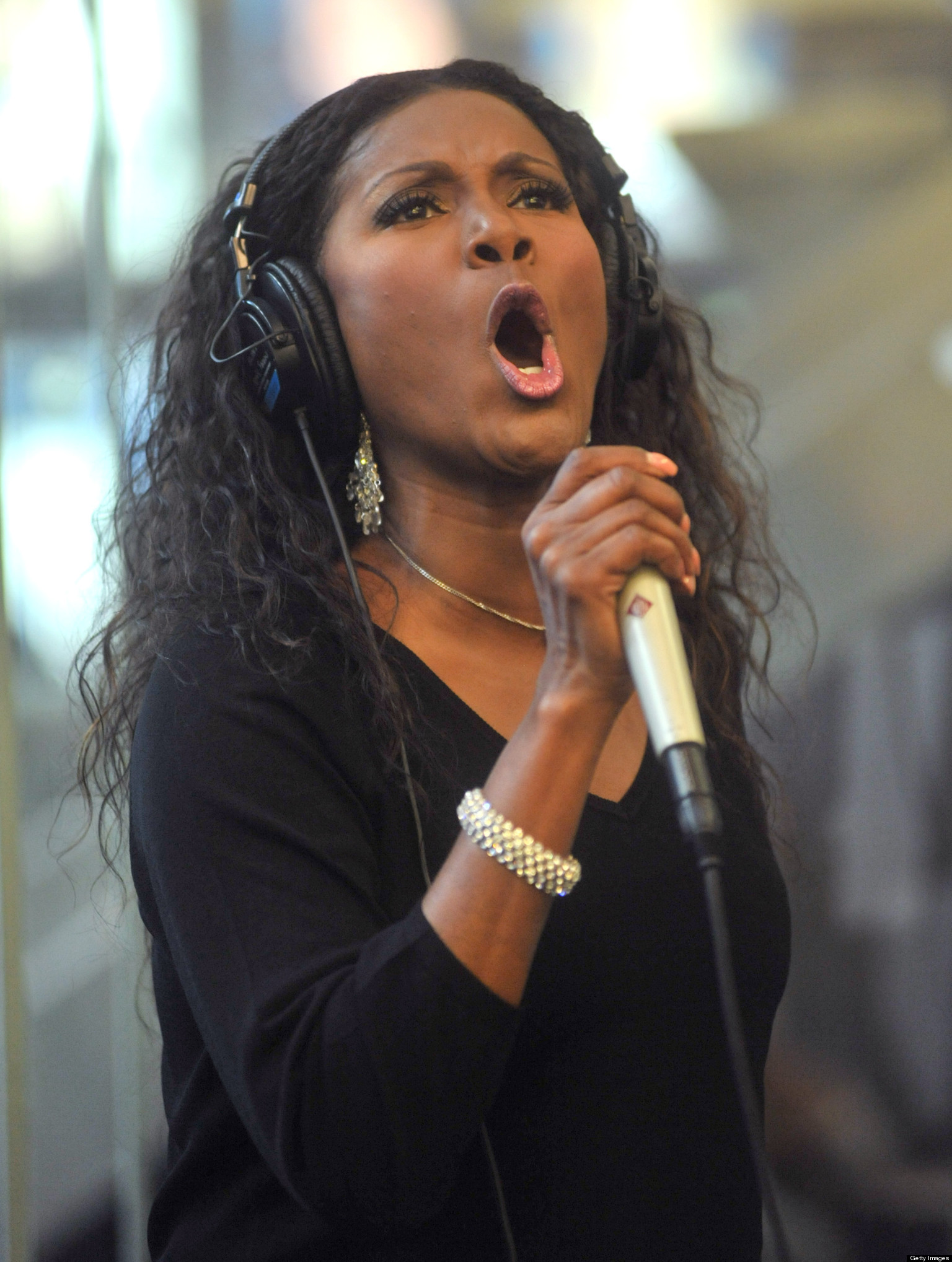 Juanita Bynum Says She Was Wrongly Arrested Over Debt Huffpost