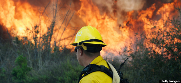 Se extiende incontenible el incendio en el sur de California (FOTOS)