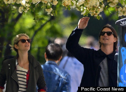 Josh Hartnett Steps Out With New Girlfriend