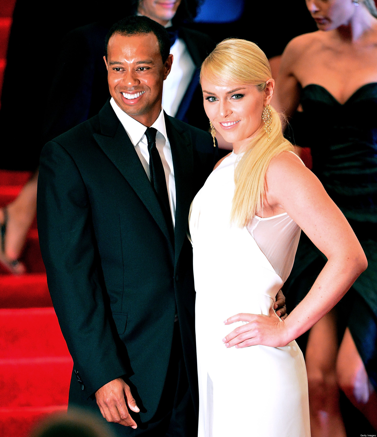 Tiger Woods, Lindsey Vonn Make Red Carpet Debut At Met Ball (PHOTOS