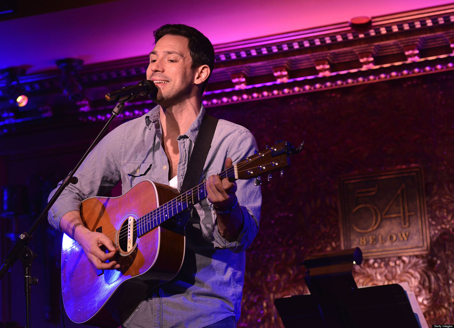 Steve Kazee Once Star Hits New York s 54 Below With Original Alt 