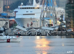 Spectaculaire accident au port de Gênes