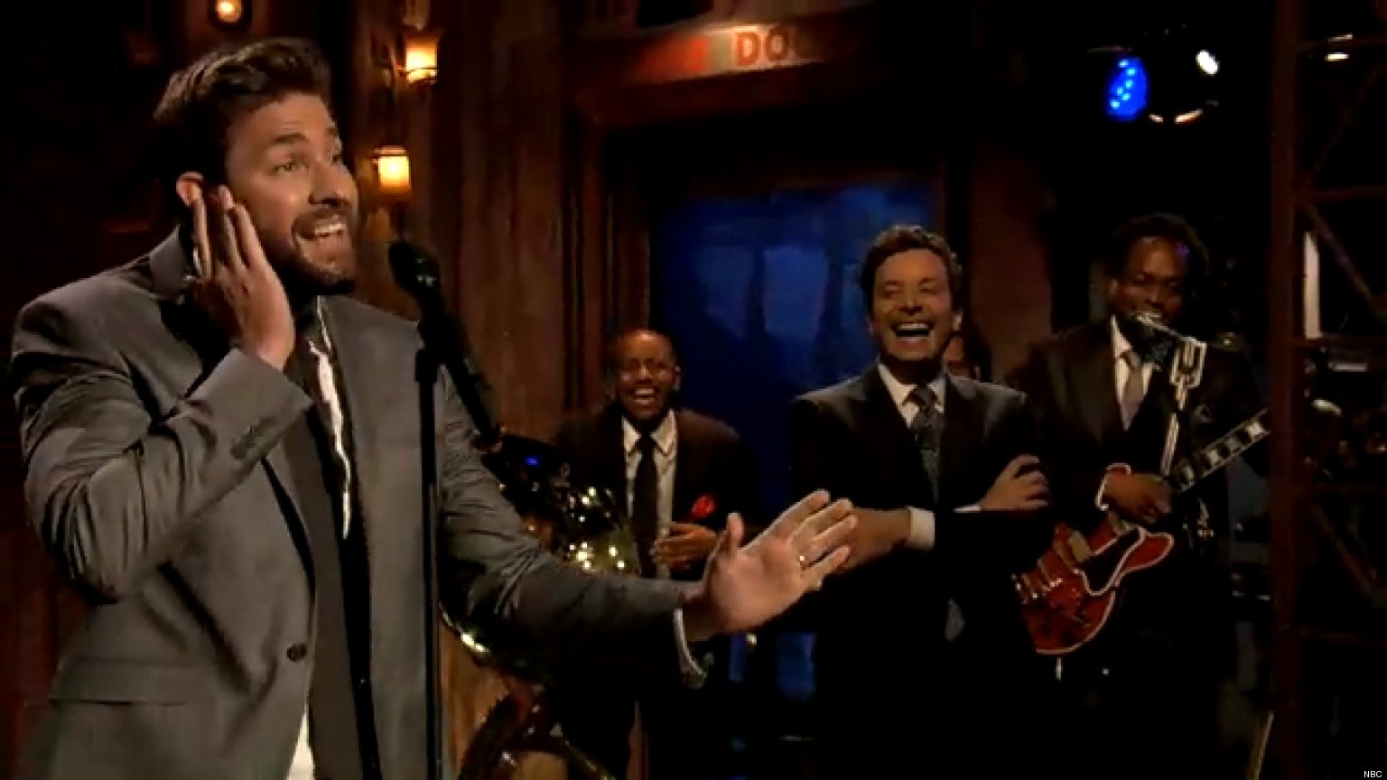Jimmy Fallon, John Krasinski Lip-Sync Off (VIDEO) | HuffPost