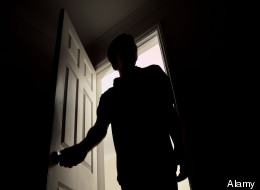 Security Guard Extorts Sexual Favours From Teen Shoplifter