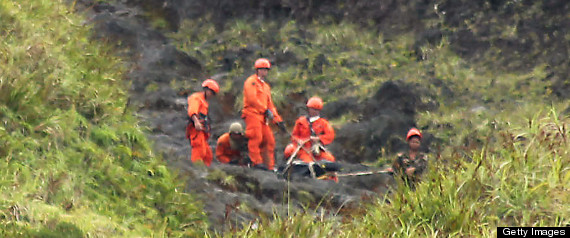 r-MAYON-VOLCANO-ERUPTION-BODIES-RECOVERE