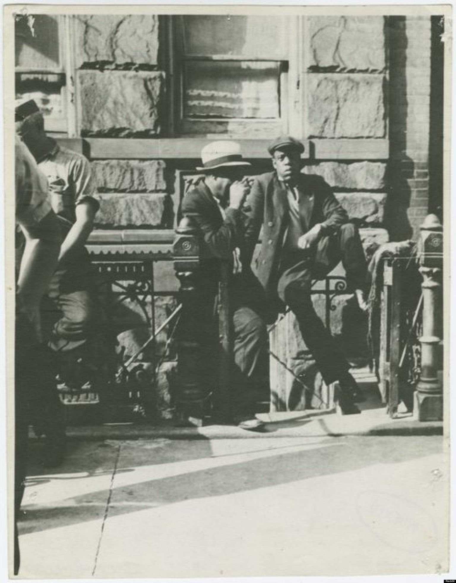 JayZ, Time Traveler? Man In Vintage Photo Bears Resemblance To Rapper