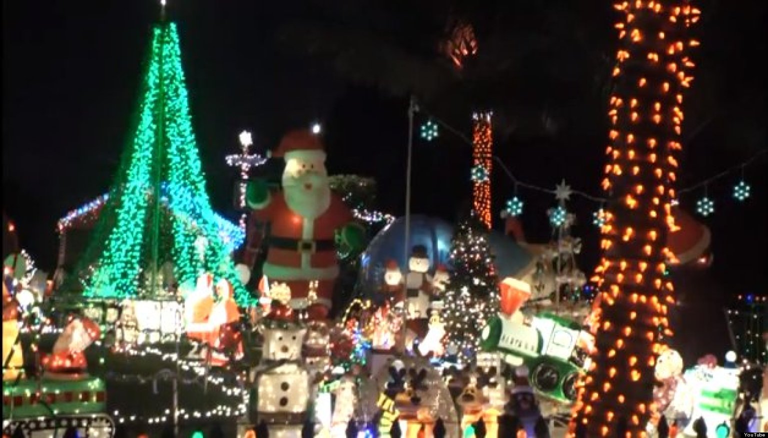 hyatt extreme christmas display already causing hyatt extreme christmas display already causing