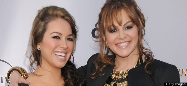 Chiquis y sus hermanos pasan con Jenni el 'Día de las Madres'