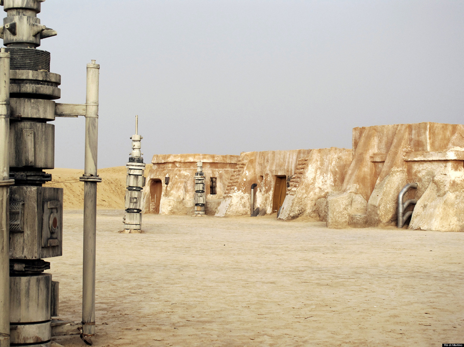 Abandoned Star Wars Sets: Ra Di Martino Captures Movie Relics In 'Ruins