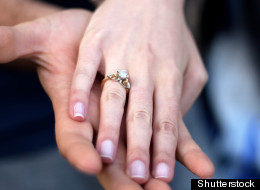 15 Gorgeous Alternative Engagement Rings