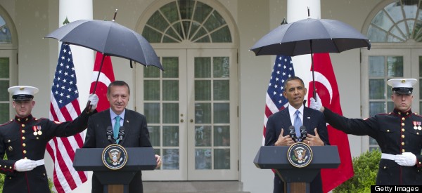 Obama Press Conference Takes Awkward Turn