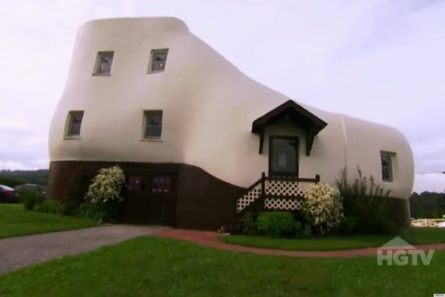 Shoe House From HGTV's 'Home Strange Home' Has A ...