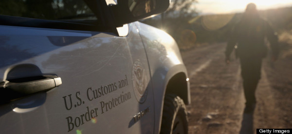 Ley de Arizona castiga más a trabajadores inmigrantes