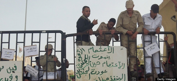 Hundreds Of Palestinians Stranded After Egypt Blocks Gaza Border