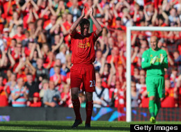 Carragher Bids Farewell To The Kop (PICTURES)