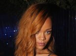 Rihanna Miley Kiss