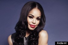 Mirror Mirror: Sarah-Jane Crawford
