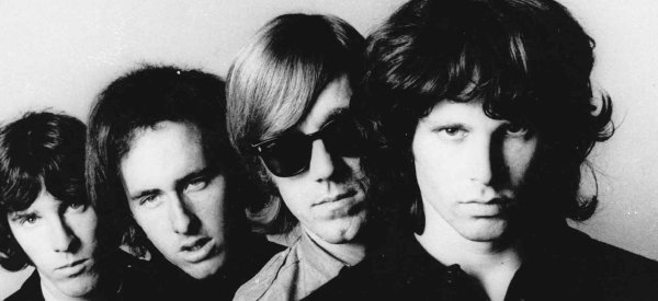 Muere Ray Manzarek, teclista de The Doors