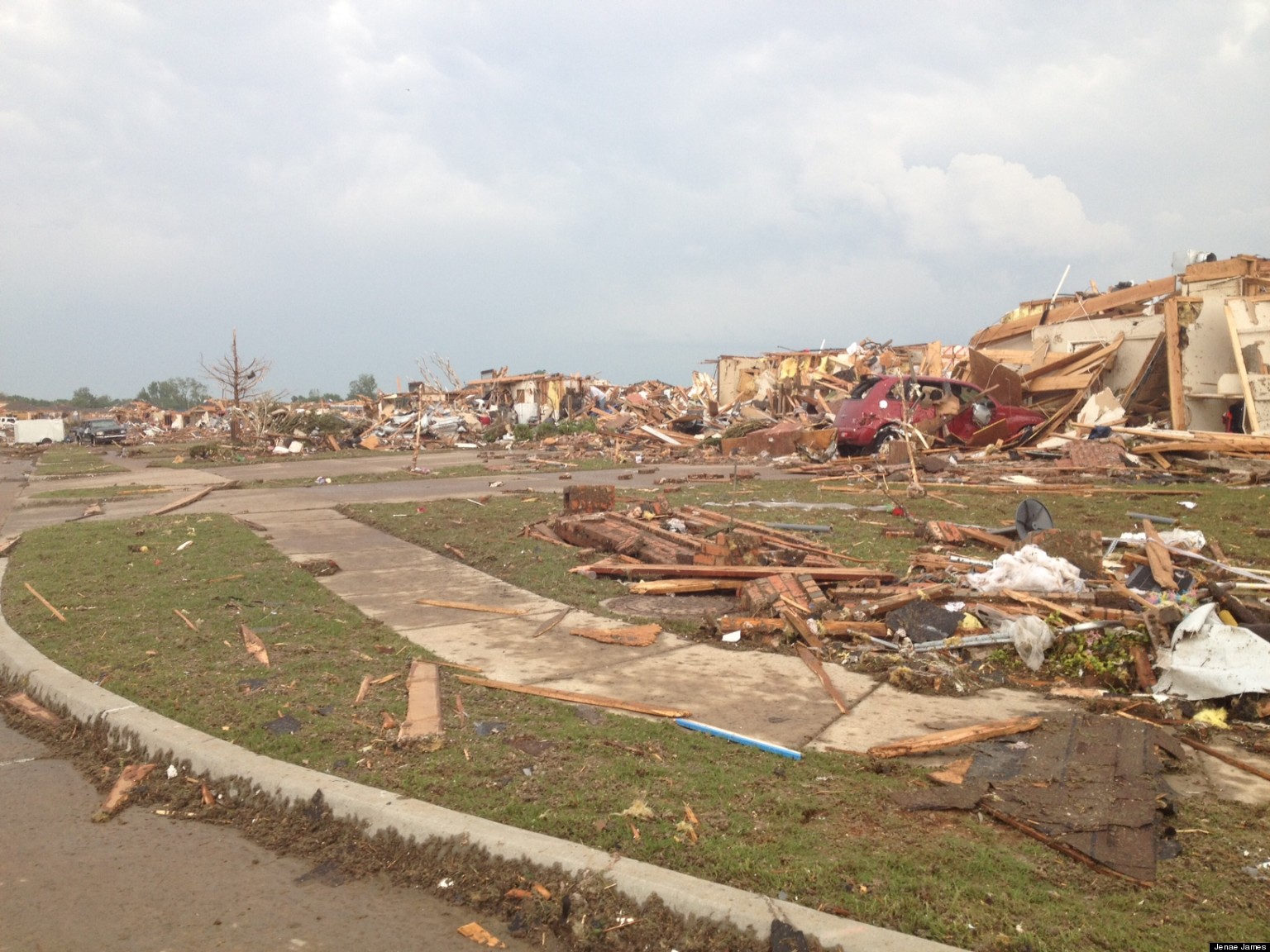 Moore Tornado Pictures Show Devastation' HuffPost