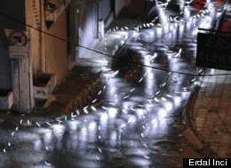 http://i.huffpost.com/gen/1151995/thumbs/s-ERDAL-INCI-GIF-ART-large.jpg?6