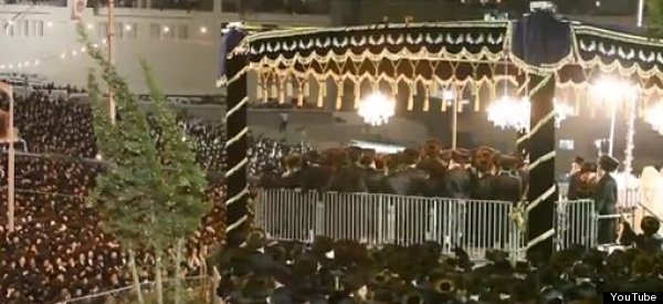 PHOTOS: Orthodox Jewish Wedding Attracts 25,000 Guests
