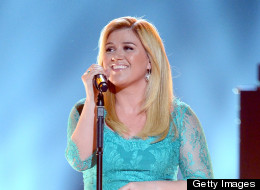 Kelly Clarkson's Karaoke Song Is ...