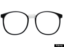 Eyeglass Lens Used As Weapon In Hostage-Taking