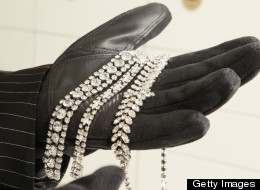 $2.6 Million Necklace Stolen In Another Cannes Jewel Heist