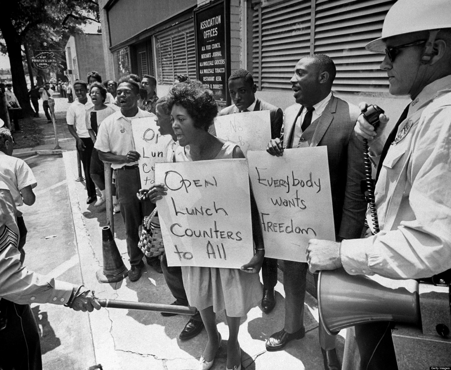 How Did Nonviolent Protests Help The Civil Rights Movement