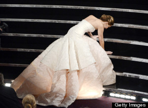 Jennifer Lawrence Falling