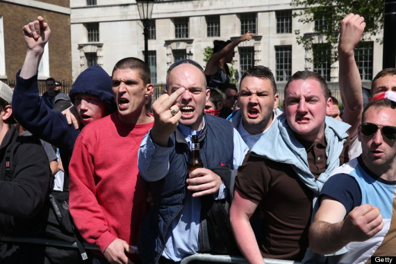 EDL And UAF March Through London In Wake Of Lee Rigby Murder (PICTURES ...