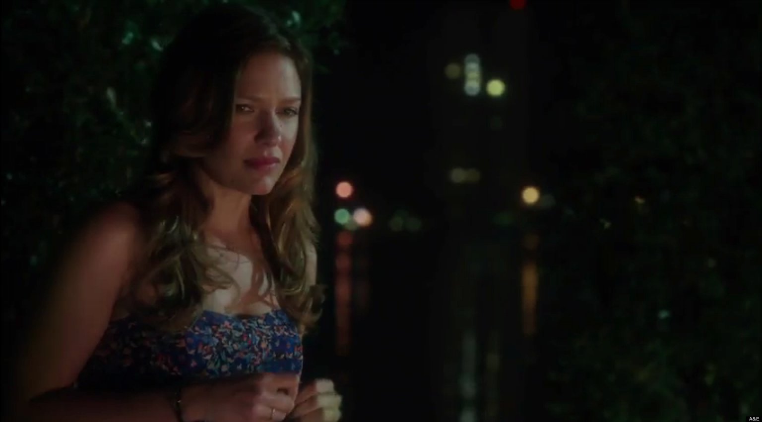'The Glades' Season 4 Premiere Callie Finally Gives Jim An Answer (VIDEO) HuffPost