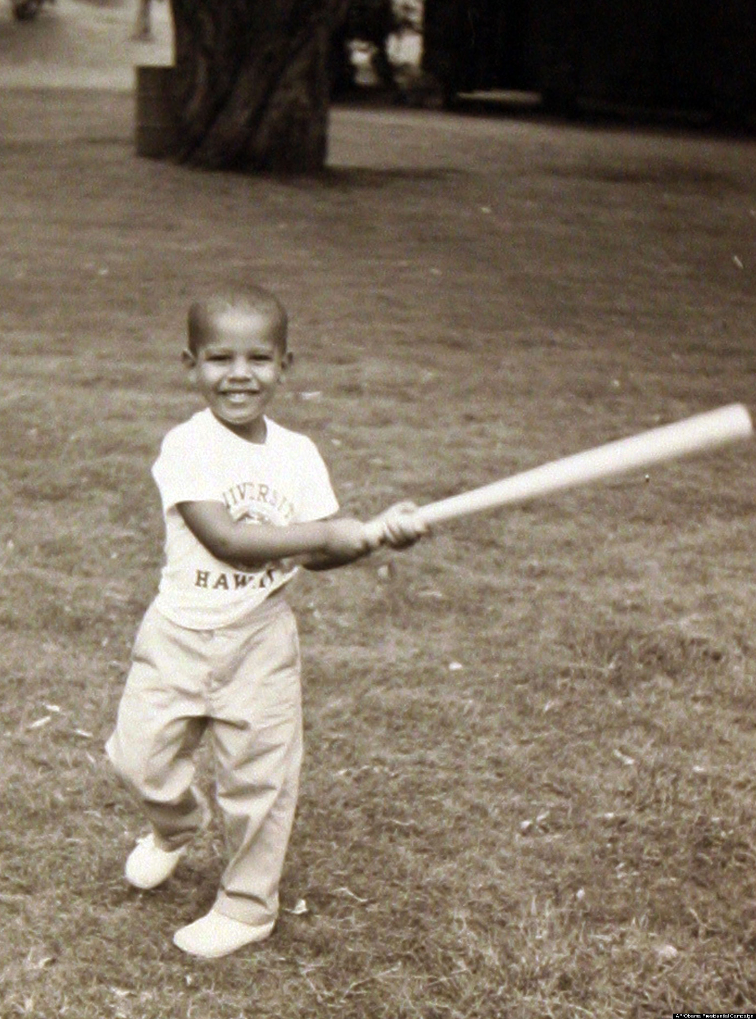 Young Obama Shows Off His Baseball Swing (PHOTO) | HuffPost